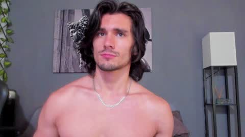 Axel online show from 16, 1, 2025