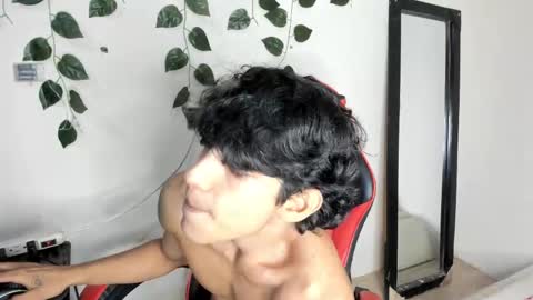 axel_rosse2 online show from 25, 11, 2025