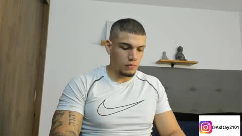 Snapshot of axel_taylor21 chatting on 23, 4, 2026 INDEPENDENT MODEL online show from 23, 4, 2026