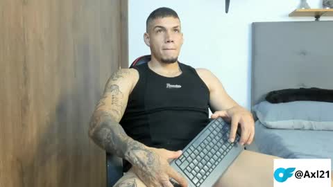 Snapshot of axel_taylor21 chatting on 16, 5, 2026 INDEPENDENT MODEL online show from 16, 5, 2026
