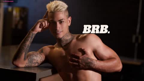 Snapshot of axel_villa chatting on 9, 1, 2025 Agustin online show from 9, 1, 2025