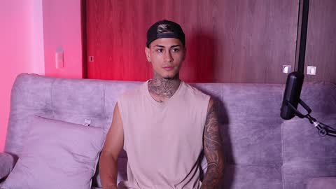 Snapshot of axel_villa chatting on 27, 1, 2025 Agustin online show from 27, 1, 2025