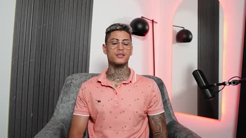 Snapshot of axel_villa chatting on 10, 2, 2025 Agustin online show from 10, 2, 2025