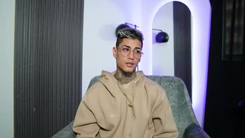 Snapshot of axel_villa chatting on 15, 2, 2025 Agustin online show from 15, 2, 2025