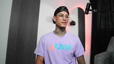 Snapshot of axel_villa chatting on 28, 2, 2025 Agustin online show from 28, 2, 2025