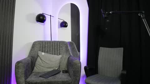 Snapshot of axel_villa chatting on 5, 3, 2025 Agustin online show from 5, 3, 2025