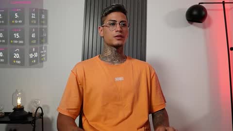 Snapshot of axel_villa chatting on 11, 3, 2025 Agustin online show from 11, 3, 2025