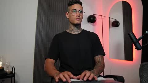 Snapshot of axel_villa chatting on 12, 3, 2025 Agustin online show from 12, 3, 2025