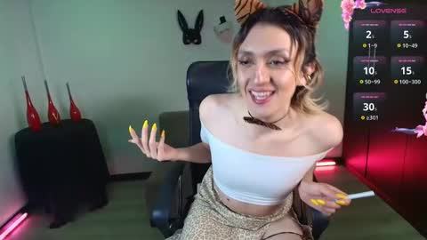 Snapshot of axel_xoxo chatting on 18, 10, 2025 Axel Xoxo online show from 18, 10, 2025