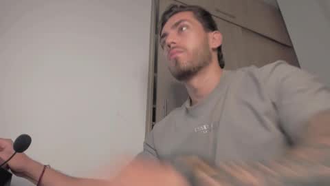 axelblaze_1 online show from 17, 3, 2026