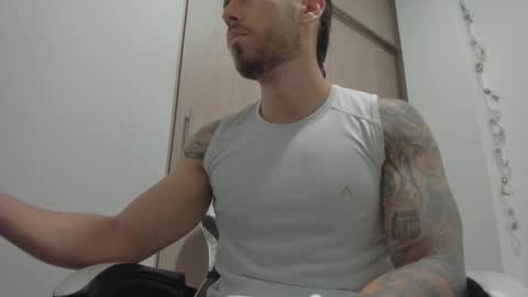 axelblaze_1 online show from 21, 3, 2026