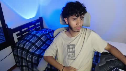 axelldark online show from 6, 4, 2026