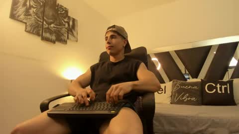 axelmartinezz online show from 4, 5, 2026