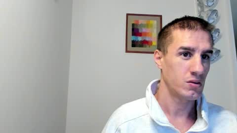 Axl online show from 5, 12, 2025