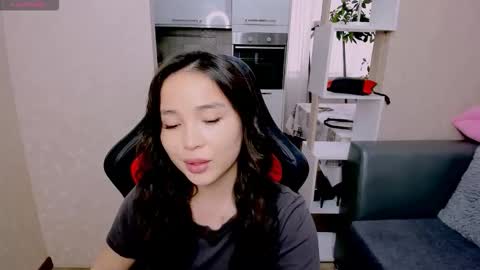 Aya Moon online show from 10, 10, 2025