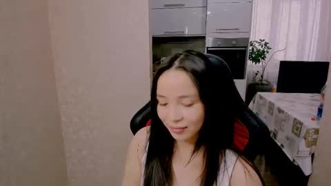 Aya Moon online show from 28, 11, 2025