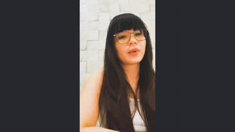 Aya Moon online show from 10, 4, 2026