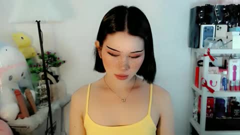 AYAHOSHILOVESYOU online show from 15, 2, 2026