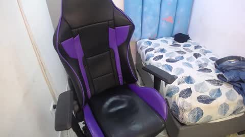 AYALA online show from 21, 10, 2025