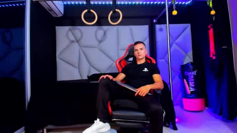 Ayden Miller online show from 5, 3, 2025