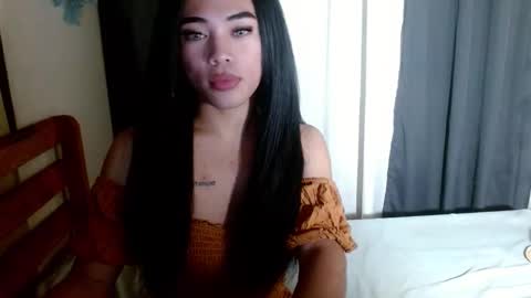 ayesha_x online show from 12, 9, 2025