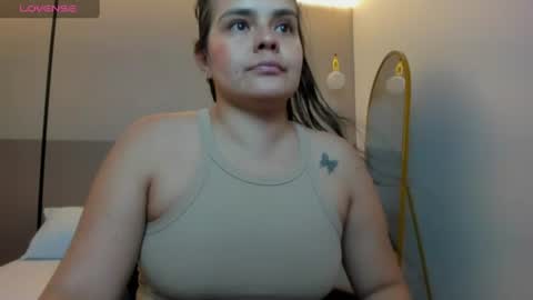 Alyda Jaramillo online show from 15, 7, 2026