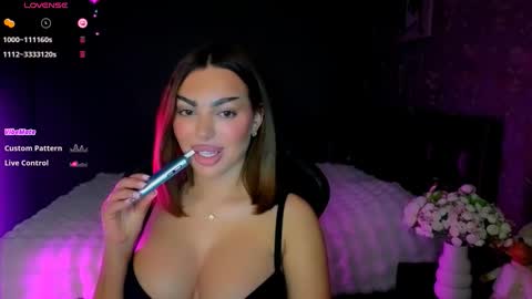  Ayla Demir  online show from 16, 2, 2026