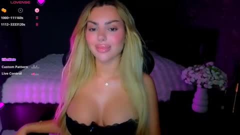 Snapshot of ayla_demir chatting on 17, 5, 2026 Ayla Demir online show from 17, 5, 2026