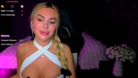 Snapshot of ayla_demir chatting on 28, 6, 2026 Ayla Demir online show from 28, 6, 2026