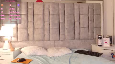 Snapshot of ayla_han chatting on 12, 3, 2026 ayla_han online show from 12, 3, 2026