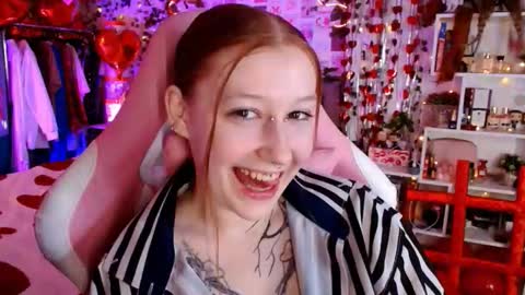 Ayla hill online show from 17, 2, 2026