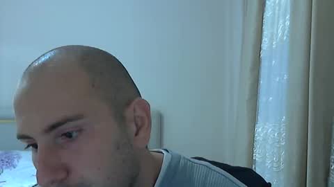 Snapshot of aymax95 chatting on 30, 10, 2025 AYBOY online show from 30, 10, 2025