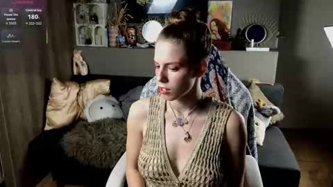 Snapshot of ayreenmoore chatting on 23, 9, 2025 Ayreen Moore online show from 23, 9, 2025