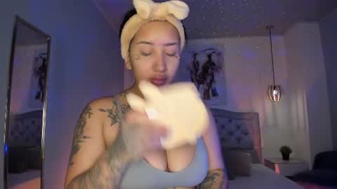 Snapshot of ayshell__ chatting on 23, 6, 2026 Ayshell online show from 23, 6, 2026