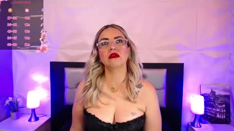 Azahara online show from 10, 7, 2026
