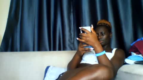 Snapshot of azaelia_iris chatting on 23, 7, 2026 azaelia_iris online show from 23, 7, 2026