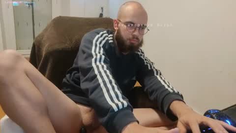 Snapshot of azagal22 chatting on 8, 12, 2024 justin online show from 8, 12, 2024