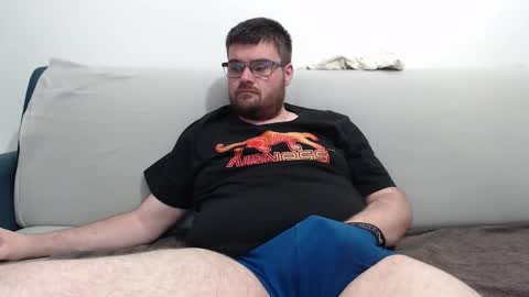 Azer online show from 2, 11, 2025