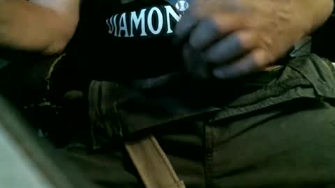 Snapshot of azjohnny chatting on 23, 11, 2025 azjohnny online show from 23, 11, 2025