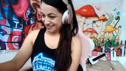 Azucena R online show from 26, 6, 2026