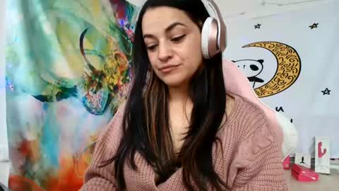 Azucena R online show from 6, 7, 2026