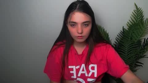 azumi_chan_ online show from 17, 9, 2025