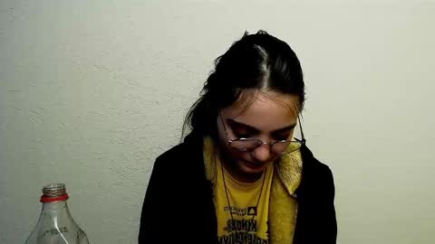 azumi_chan_ online show from 18, 12, 2025