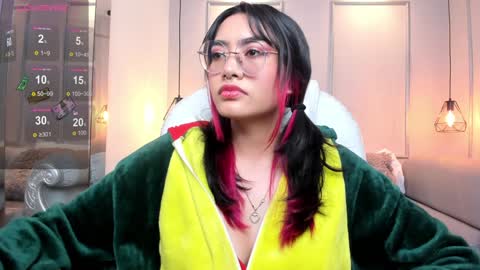 Azura online show from 16, 12, 2024