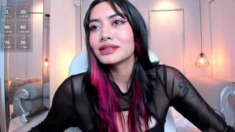 Azura online show from 30, 1, 2025