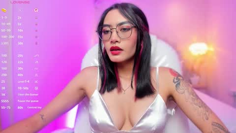 Azura online show from 24, 3, 2026