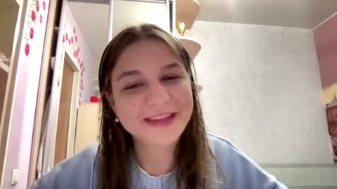 Snapshot of azzieheberly chatting on 14, 7, 2026 Niki online show from 14, 7, 2026