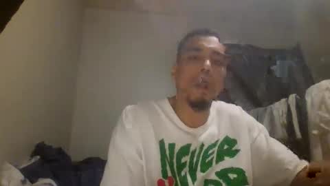 Snapshot of b4_i_die_2ma chatting on 20, 3, 2026 b4_i_die_2ma online show from 20, 3, 2026