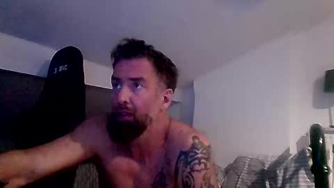 b4dafall44 online show from 27, 3, 2026