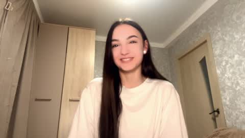 Snapshot of babarastudier chatting on 3, 4, 2026 Mary online show from 3, 4, 2026